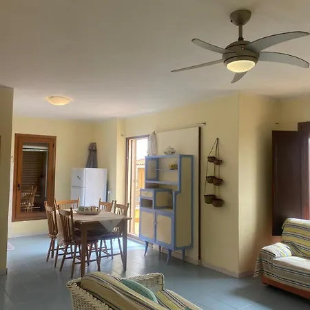 La Terrazza Blu بيت للعطل