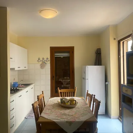 بيت للعطل La Terrazza Blu مارينيلاّ