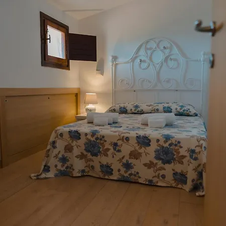 La Terrazza Blu مارينيلاّ