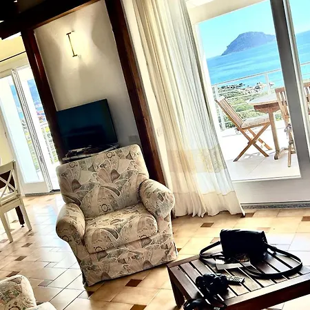 La Terrazza Blu Holiday home *